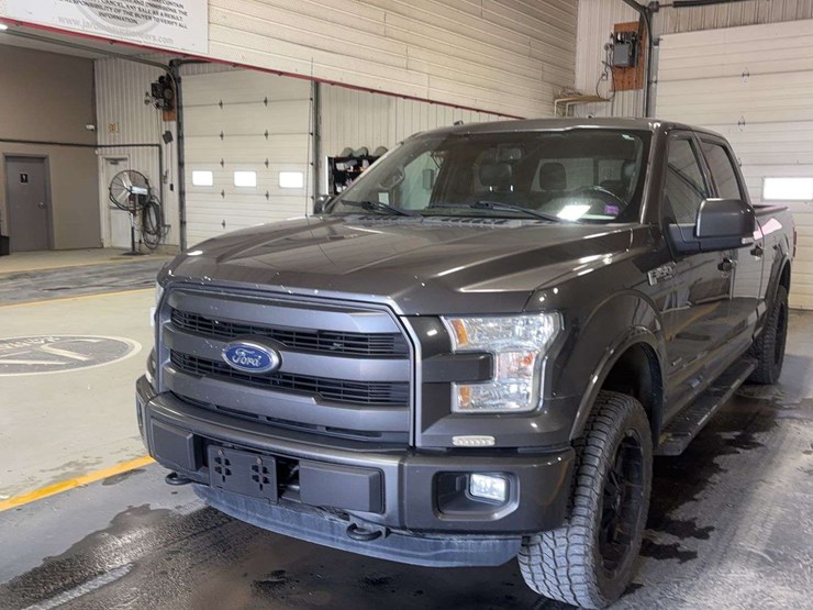 2015-ford-6.5-ft-image-1