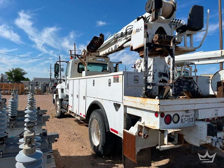 2011-international-workstar-7300-image-4