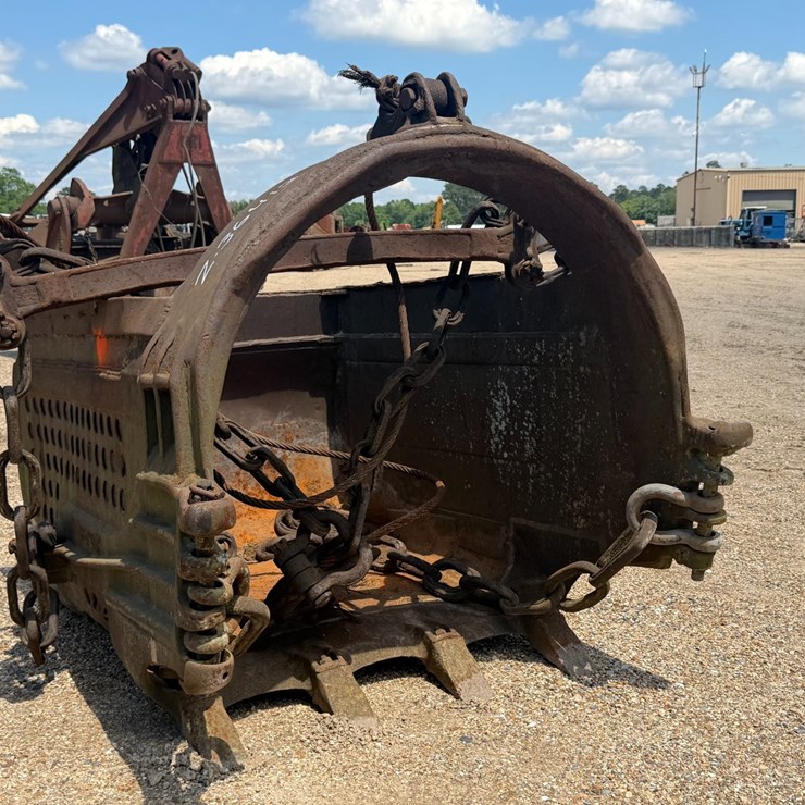 #36413 • 1 TS DRAG BUCKET