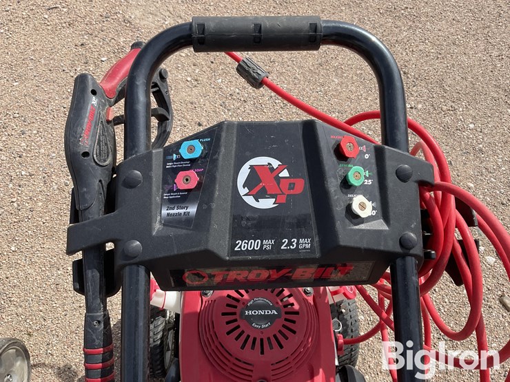honda-/-troy-built-hrr2166vxa-mower-&-2600-psi-power-washer-image-14