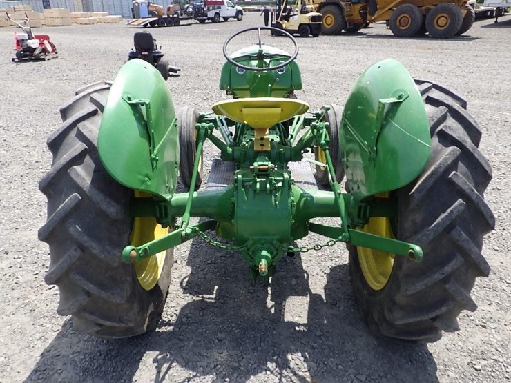 ford-tractor-image-6