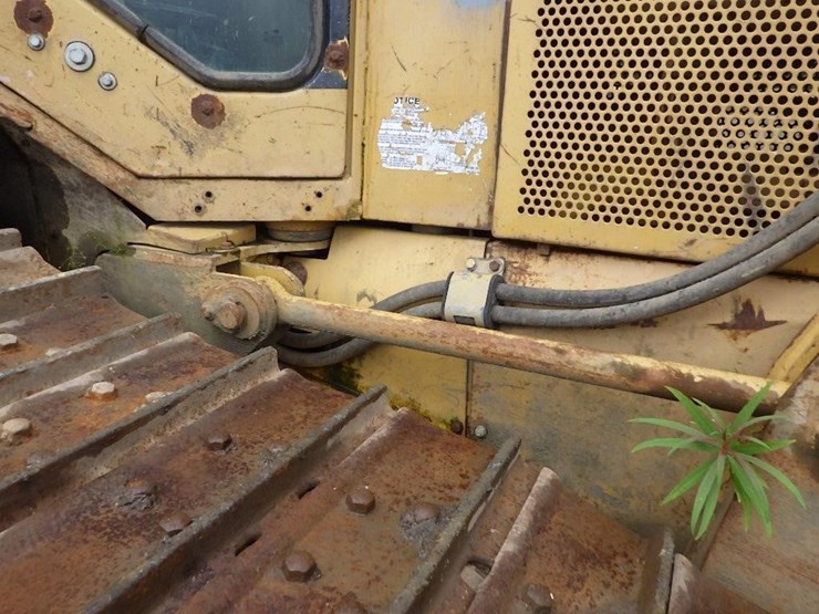 1999-caterpillar-d6m-xl-image-27