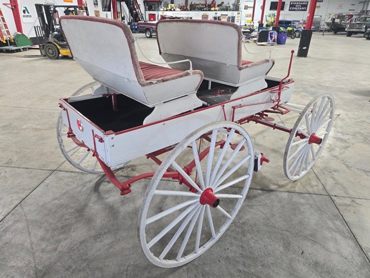 #415-•-antique-horse-drawn-wagon-image-8