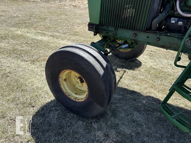 john-deere-4430-image-11