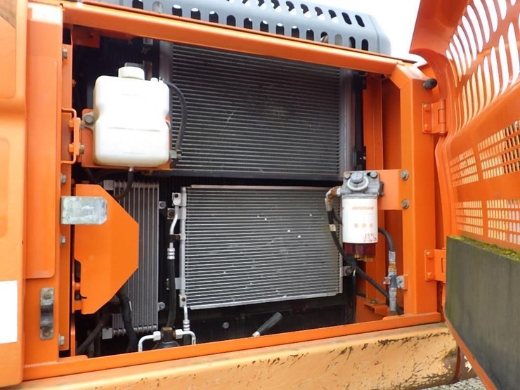 doosan-dx225-lc-3-image-8