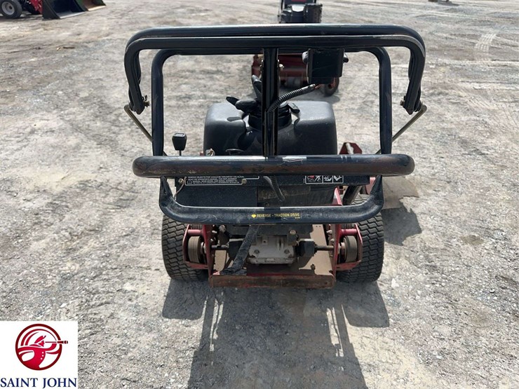 toro-proline-30317-commercial-walk-behind-mower-image-6