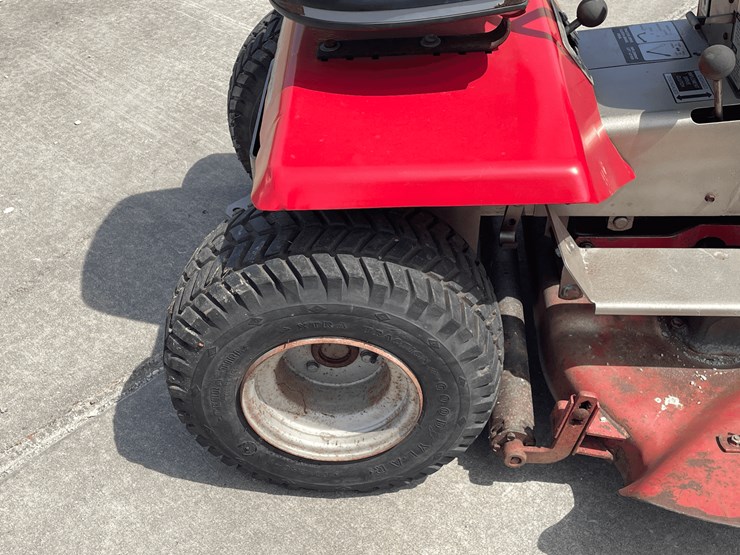 1974-massey-ferguson-8-image-28