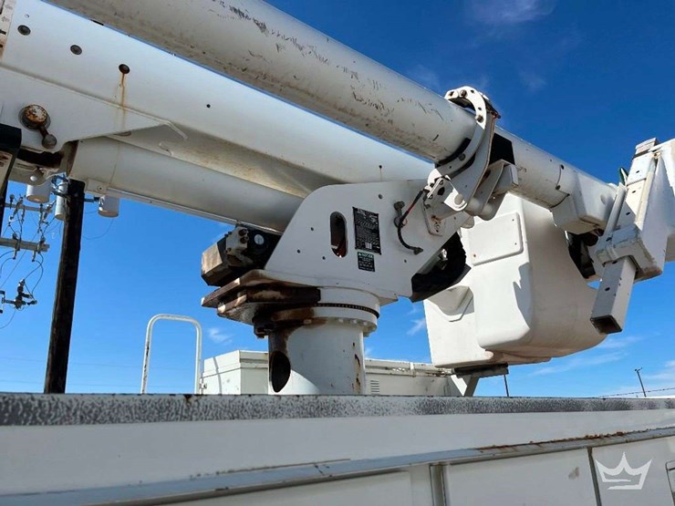 2006-chevrolet-c7500-altec-l42m-42ft.-bucket-truck-image-17