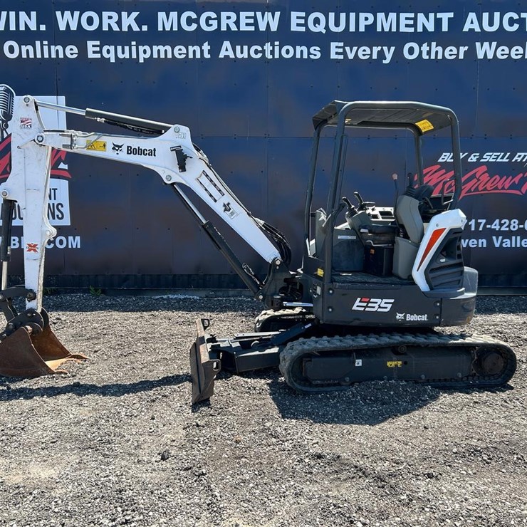 2020 BOBCAT E35i