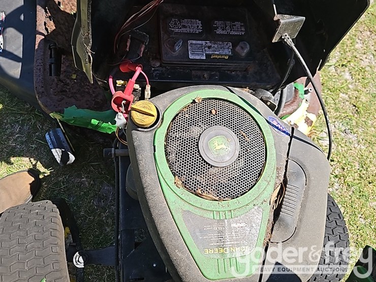 john-deere-1050-image-8