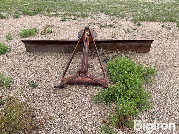 johnson-m-8-8’-3-pt-blade-image-2