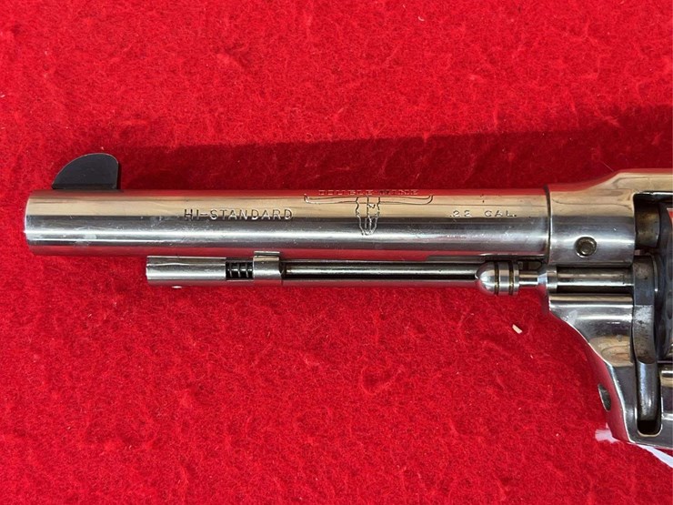 high-standard-double-nine-revolver-.22-caliber-image-11
