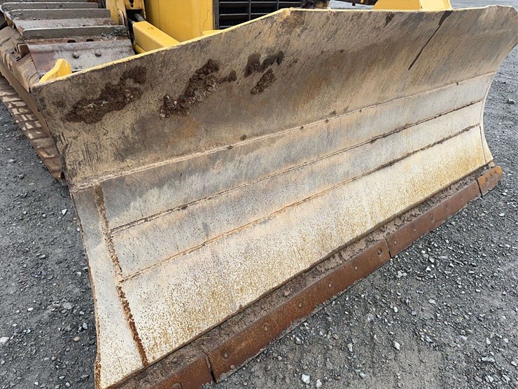 2006-caterpillar-d3g-xl-image-20