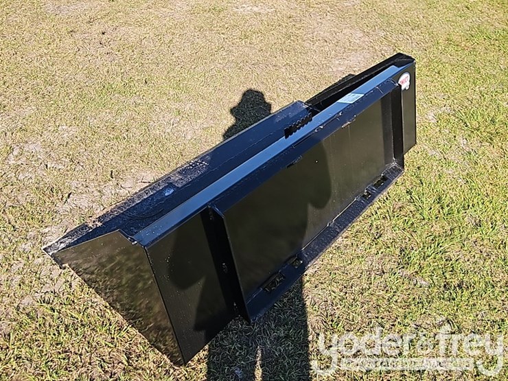 unused-66"-bucket-to-suit-skidsteer-image-2