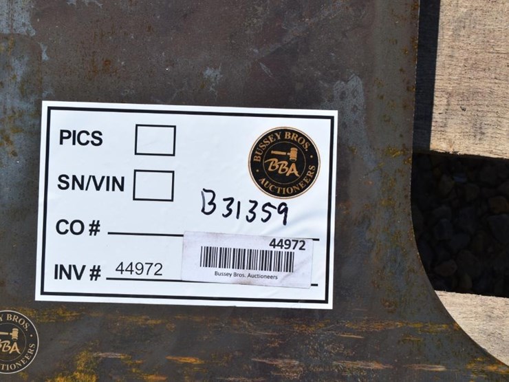 skid-steer-plate-44972-image-2