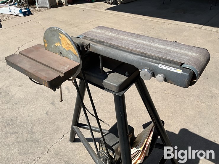rockwell-&-craftsman-10”-bandsaw-&-sanding-table-image-9