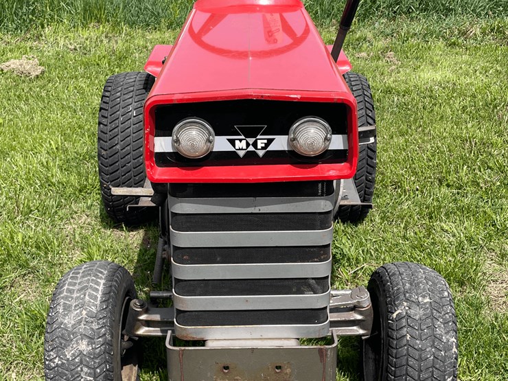 1972-massey-ferguson-12-image-9