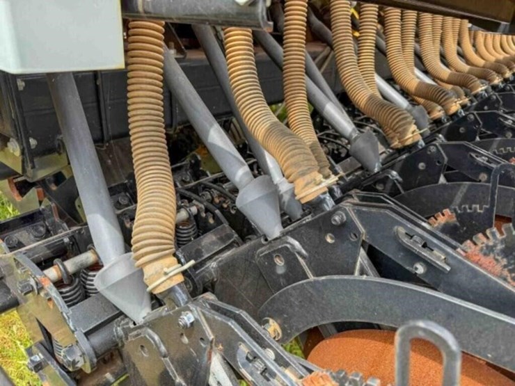 crust-buster-4030-image-10