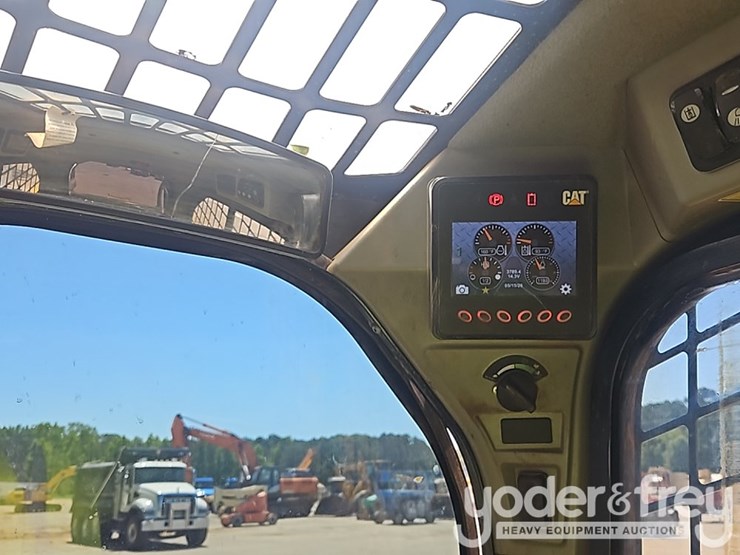 2019-caterpillar-289d-image-27