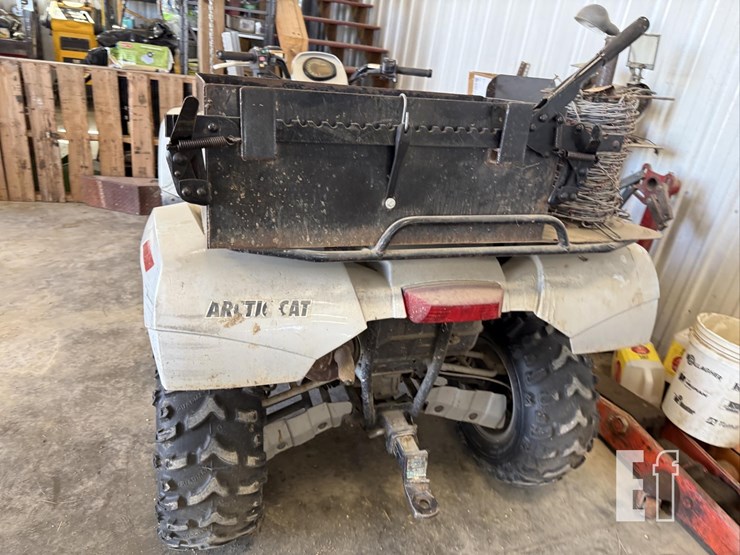 arctic-cat-700-image-3