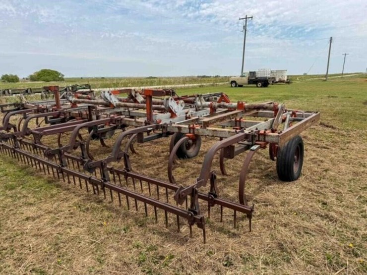 22’-graham-hoeme-chisel-image-21