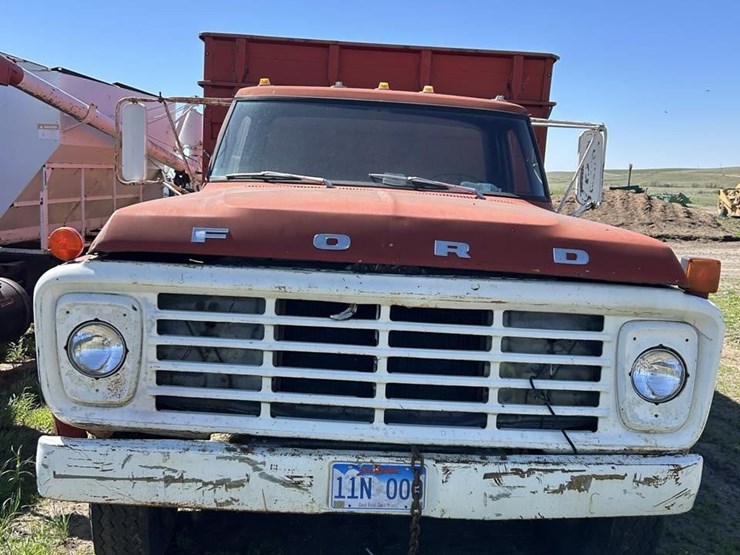 1976-ford-f600-image-2