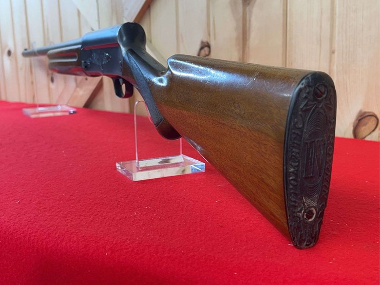browning-auto-5-semi-automatic-shotgun-12-gauge-image-2