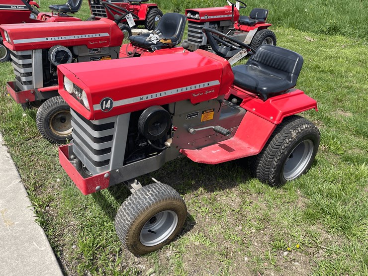 1974-massey-ferguson-14-image-1