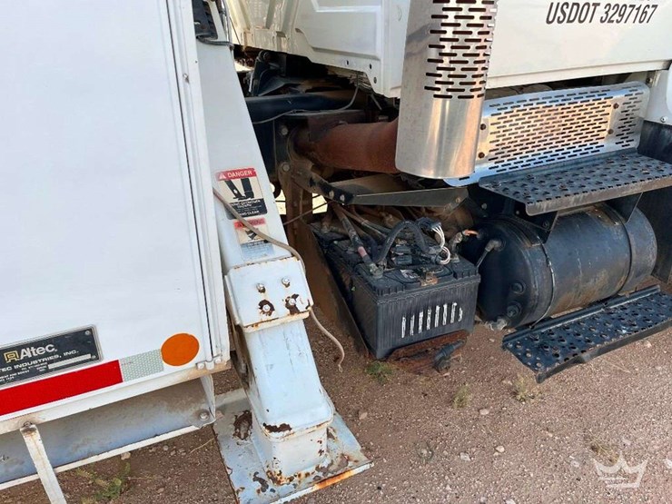 2011-international-workstar-7300-image-24