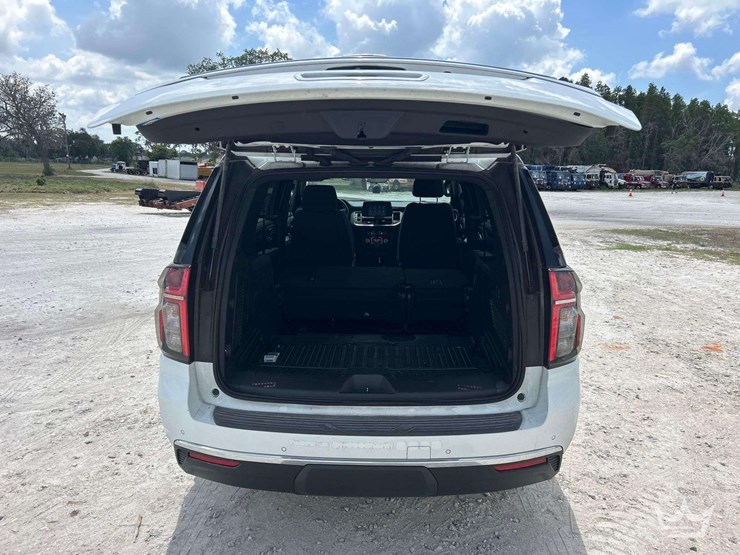 2022-chevrolet-tahoe-image-20