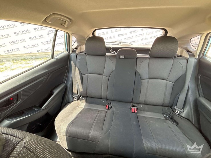 2019-subaru-impreza-awd-sedan-image-21