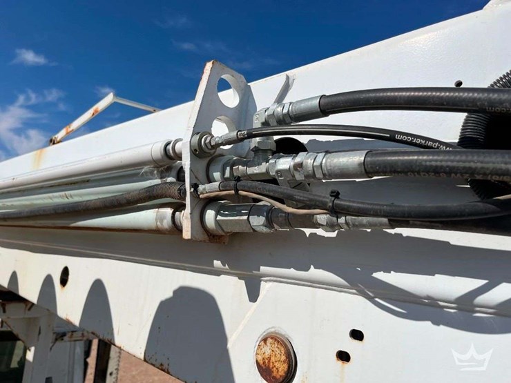 2011-international-workstar-7300-image-18