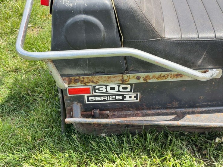 1972-massey-ferguson-300-image-20