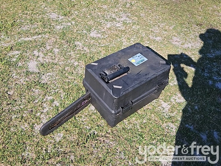 poulan-wildthing-chainsaw-2375-le-image-1