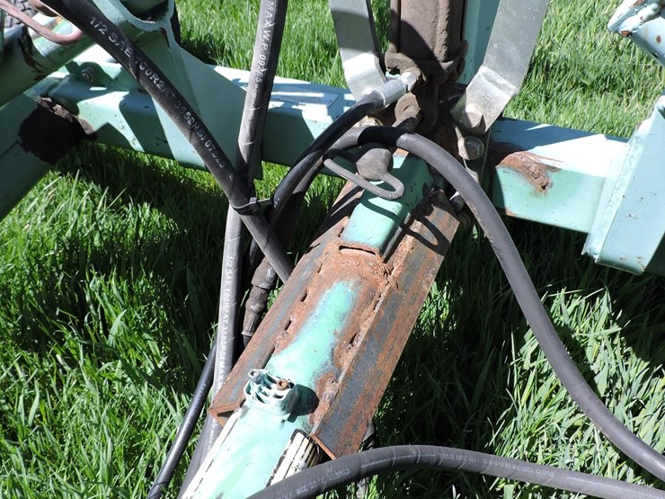 john-deere-702-image-3