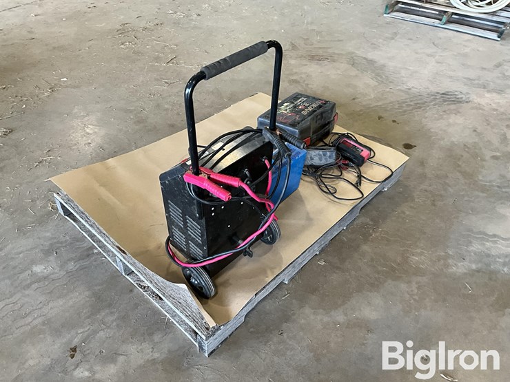 battery-chargers-&-load-tester-image-7