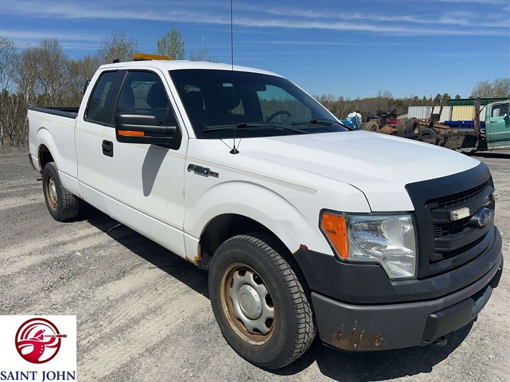 2014-ford-f150-xl-image-3