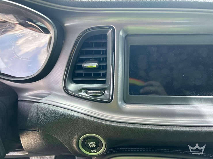 2023-dodge-challenger-coupe-image-15