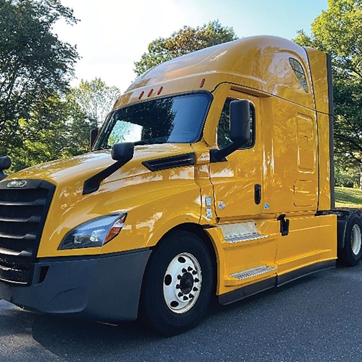 2022 FREIGHTLINER CASCADIA 126
