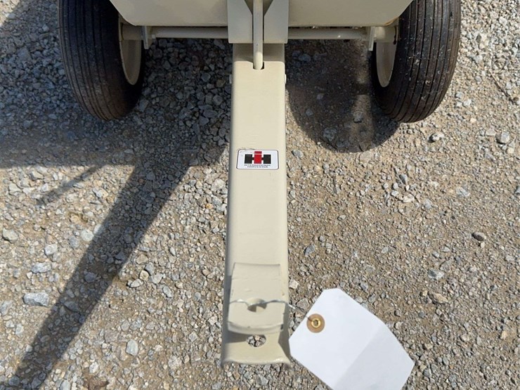 international-harvester-decal-dump-lawn-cart-image-7