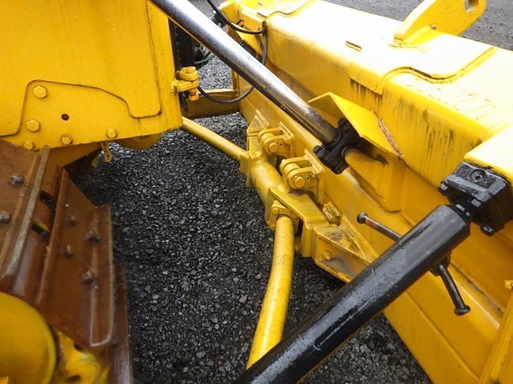 1977-caterpillar-d6d-image-25
