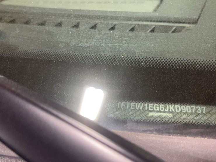 2018-ford-f150-image-19