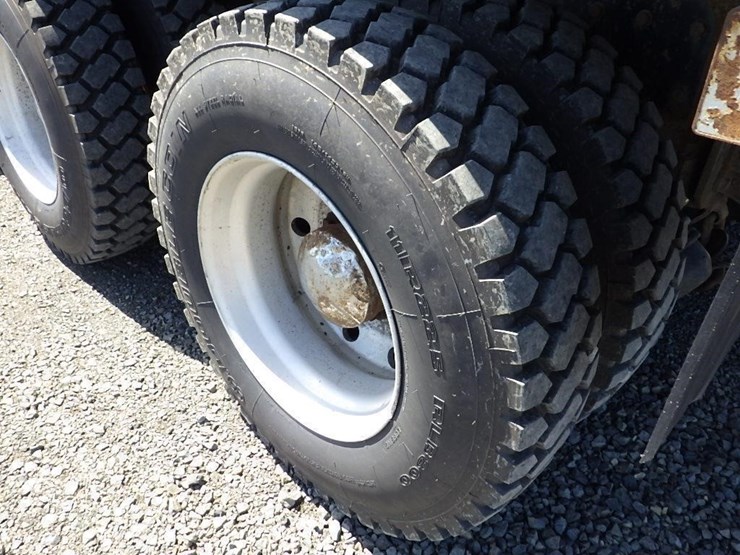 1999-kenworth-t800-image-40