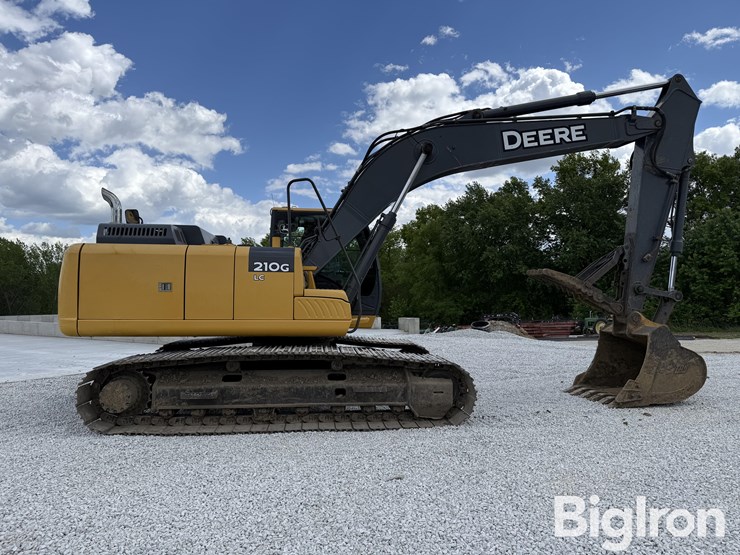 2012-deere-210g-lc-image-4
