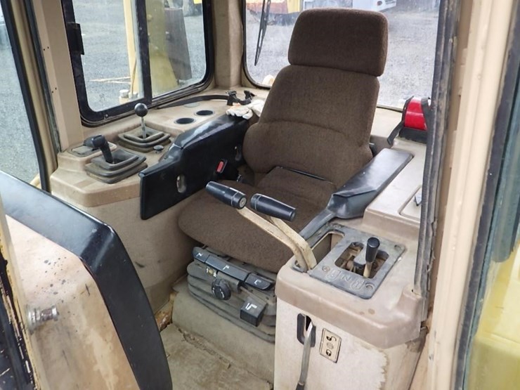1999-caterpillar-d6m-xl-image-40
