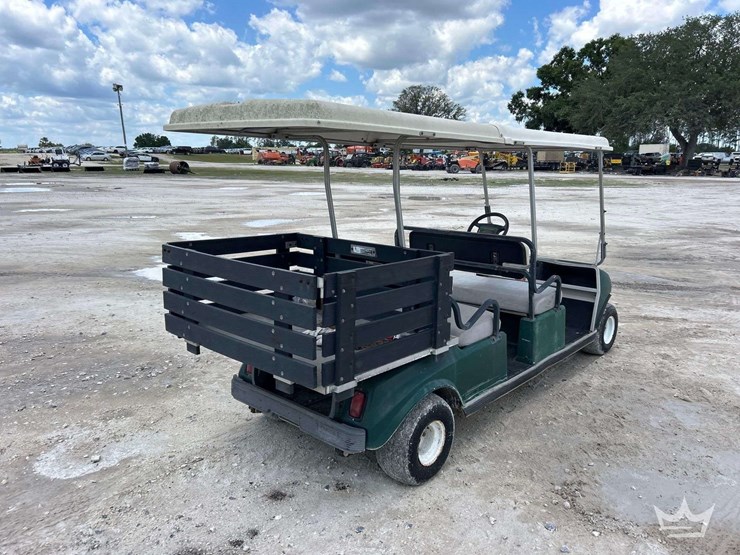 1999-club-car-carryall-electric-utility-cart-image-3