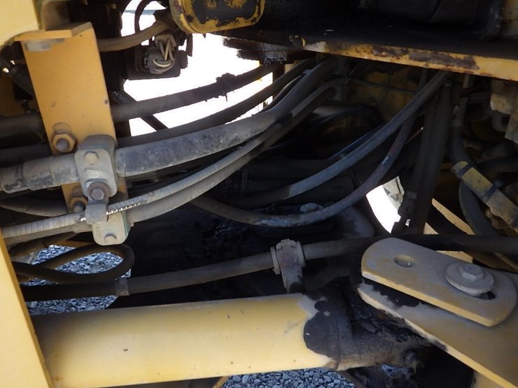 2005-caterpillar-it14g-image-17