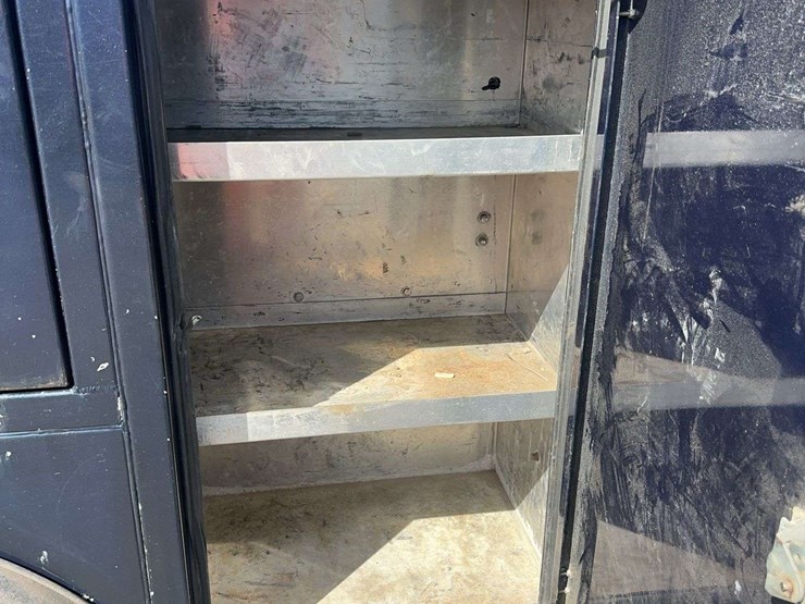 2016-ford-f450-xl-image-15