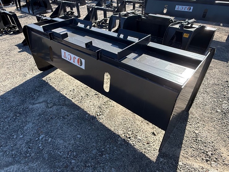 #2081-•-unused-jct-skid-steer-pusher-box-inv#-47067-image-4