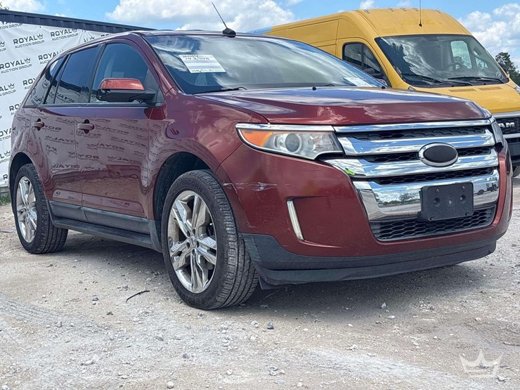 2014-ford-edge-image-2